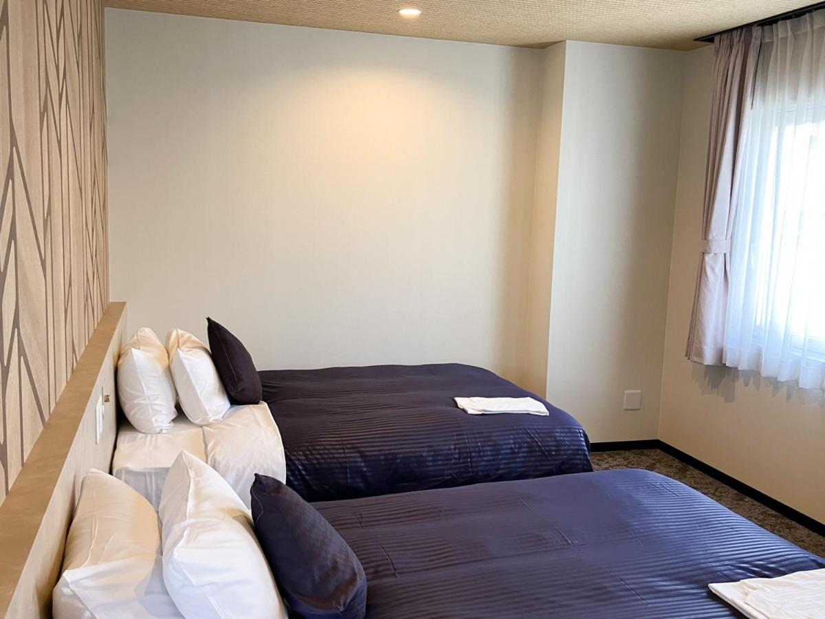 HOTEL LiVEMAX BUDGET Hiratsuka Ekimae Eksteriør billede