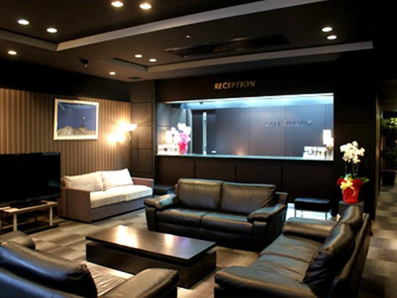 HOTEL LiVEMAX BUDGET Hiratsuka Ekimae Eksteriør billede